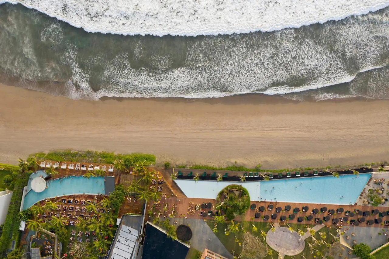***** Resort Potato Head Suites & Studios Seminyak  Indonesia