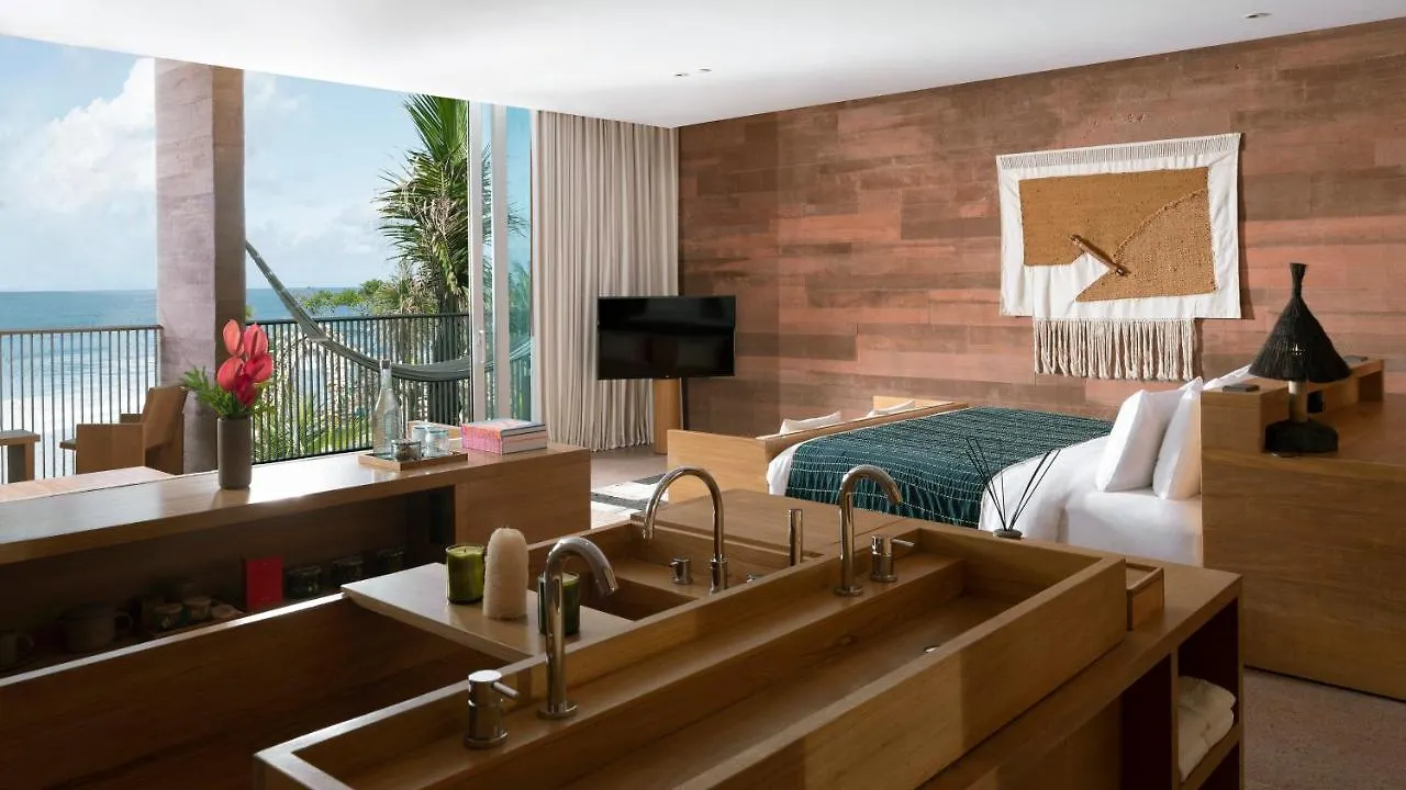 Potato Head Suites & Studios Seminyak  Resort Seminyak (Bali)