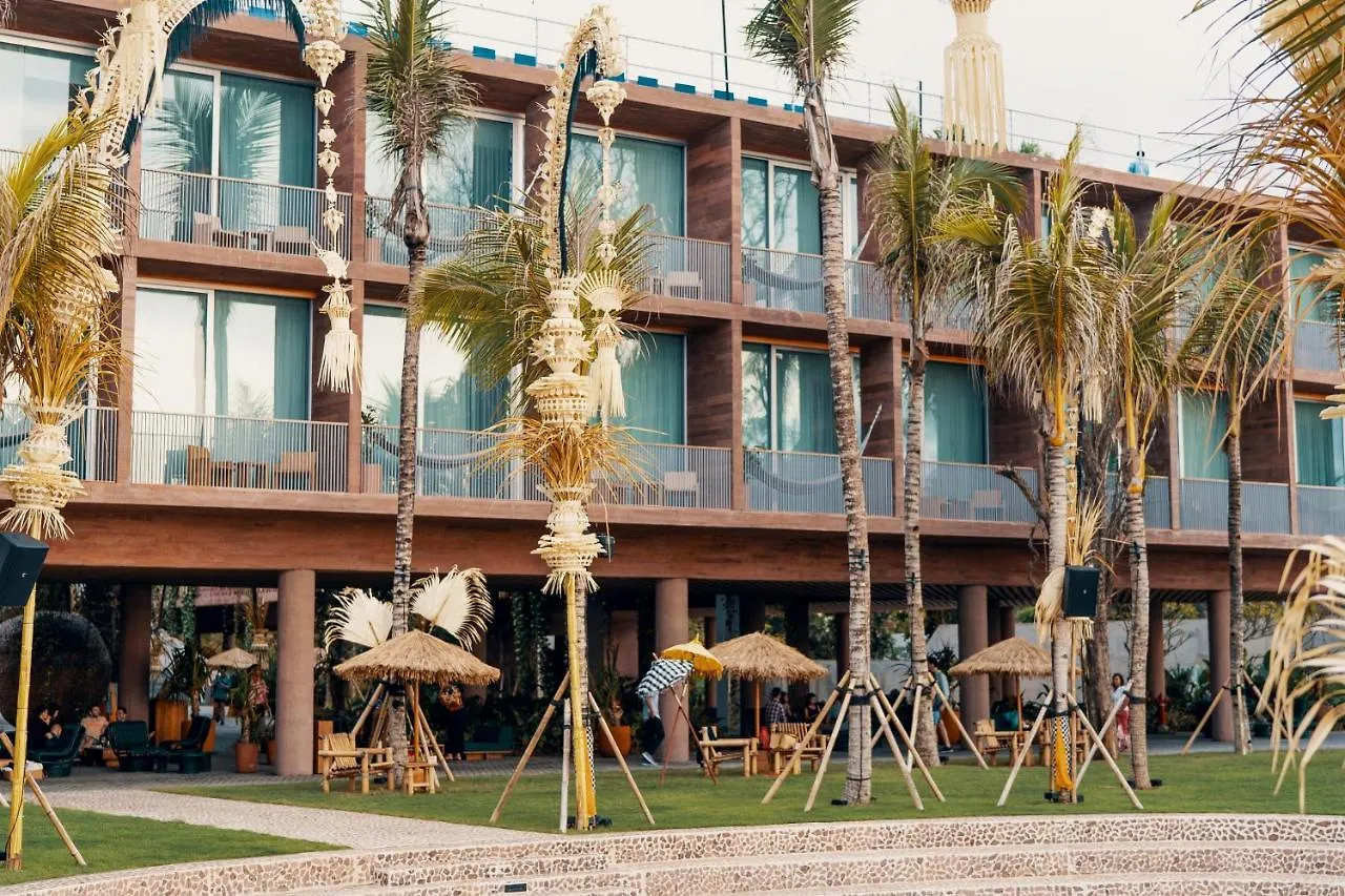 Potato Head Suites & Studios Seminyak  Seminyak (Bali)